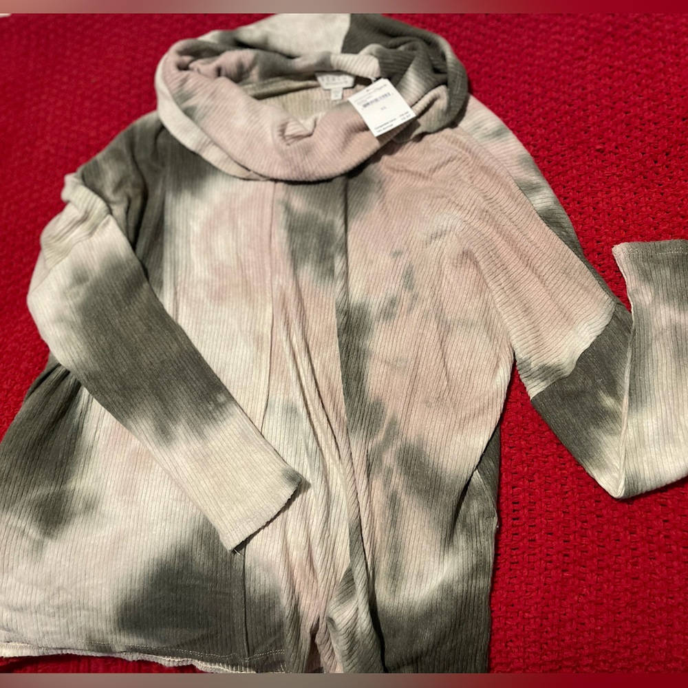 NWT STATUS BY CHENALT (Nordstrom Rack) FUNNEL NECK SWEATER - XS